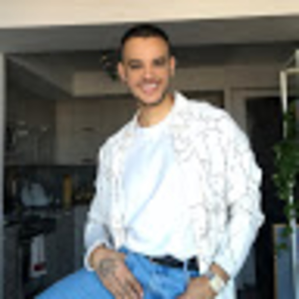 Meet your Posher, Daniel